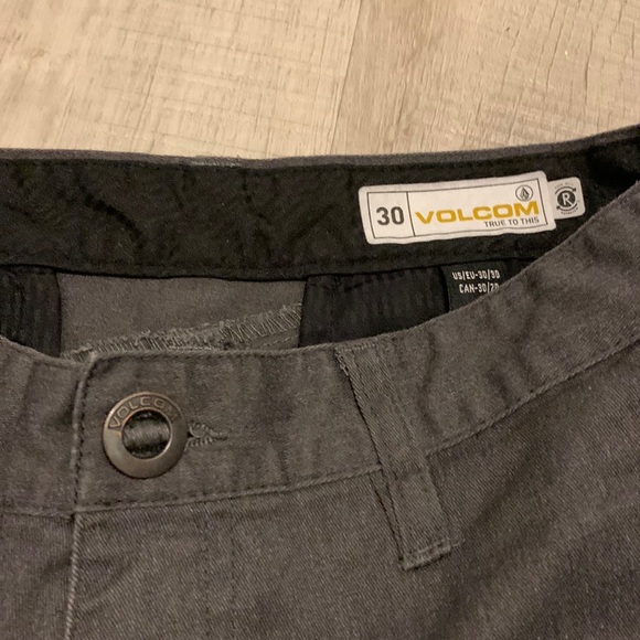 VOLCOM Pants - Picture 5 of 7